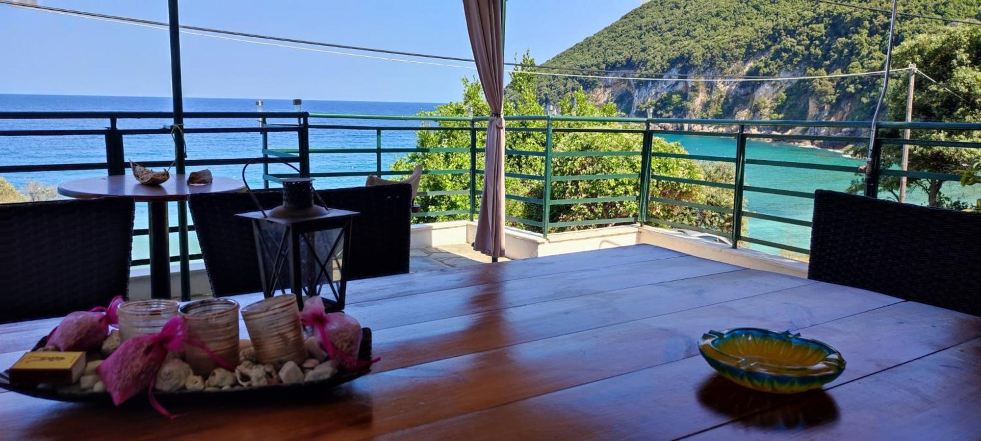 Kamari Holiday home
